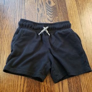 Okie Dokie Black shorts 3T